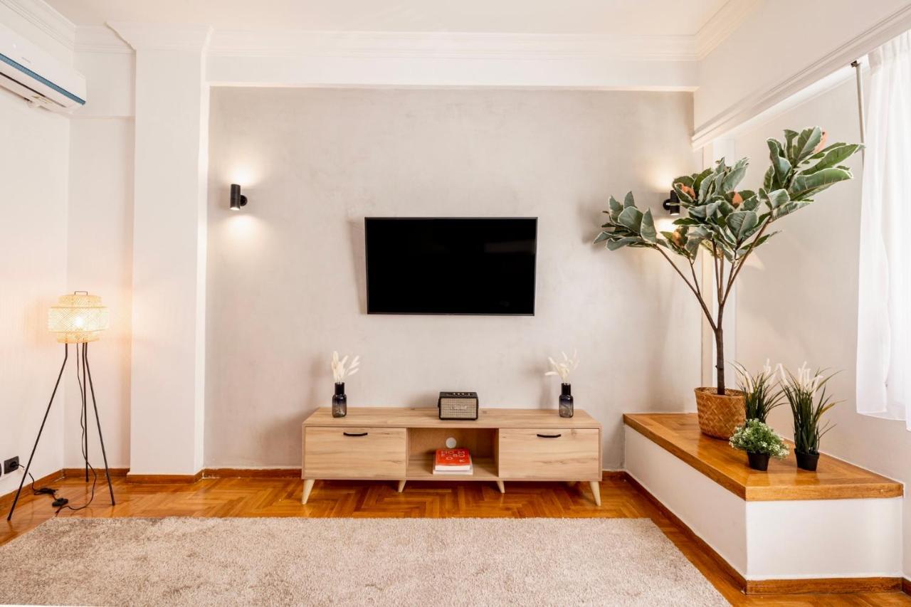 Cozy Apartment In Kolonaki Athens - Sleeps 5 Atenas Exterior foto