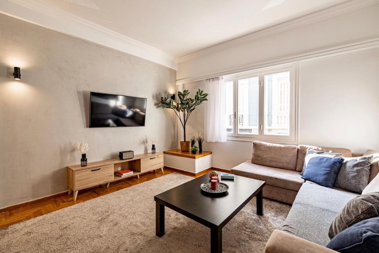 Cozy Apartment In Kolonaki Athens - Sleeps 5 Atenas Exterior foto